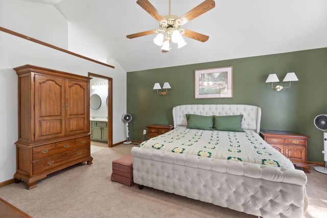 8388 Woodcreek Drive, Florence, KY 41042