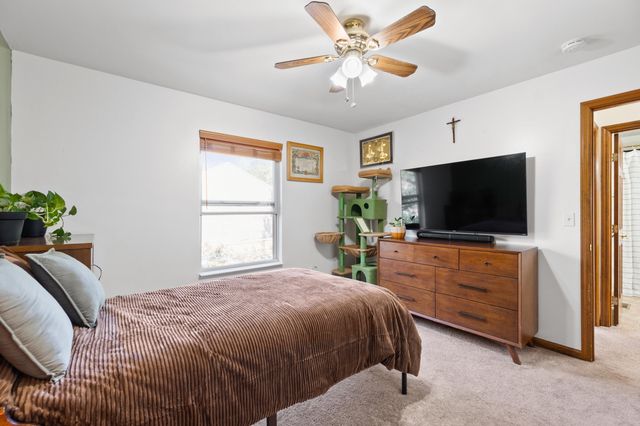 8388 Woodcreek Drive, Florence, KY 41042