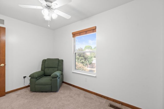 8388 Woodcreek Drive, Florence, KY 41042