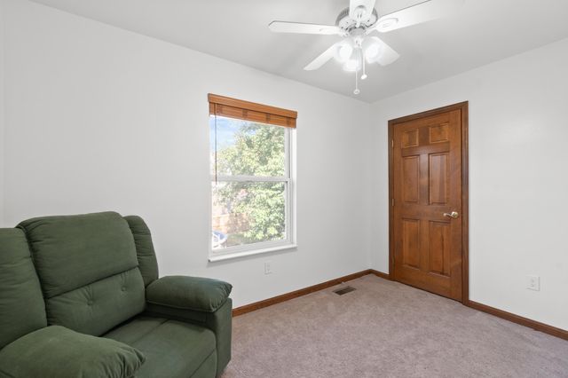 8388 Woodcreek Drive, Florence, KY 41042