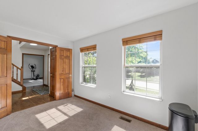 8388 Woodcreek Drive, Florence, KY 41042