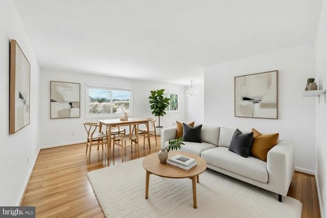 16 CLEMSON CT, Rockville, MD 20850