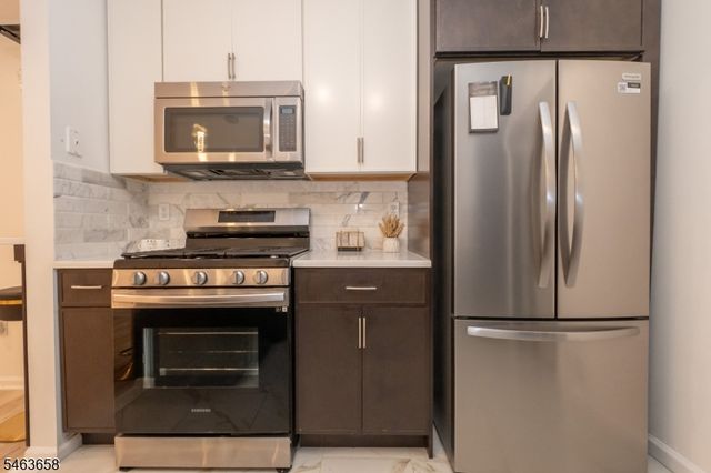 172 Potomac Dr 172, Bernards Twp., NJ 07920