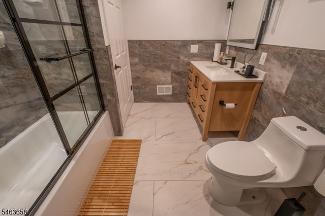 172 Potomac Dr 172, Bernards Twp., NJ 07920