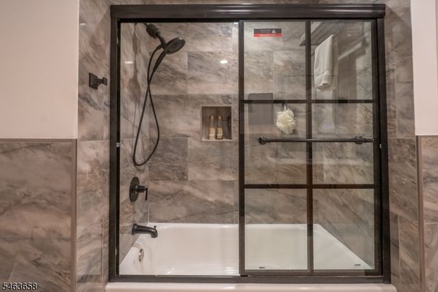 172 Potomac Dr 172, Bernards Twp., NJ 07920