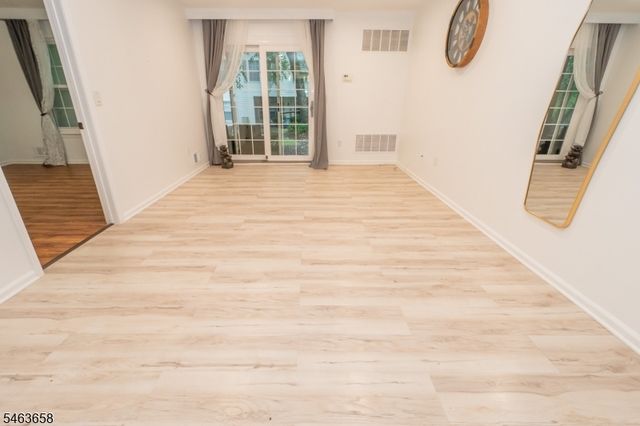 172 Potomac Dr 172, Bernards Twp., NJ 07920