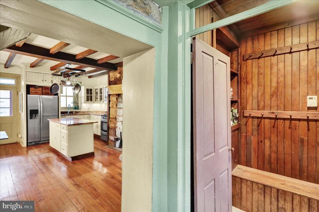 615 W BELLEVUE AVE, Reading, PA 19605