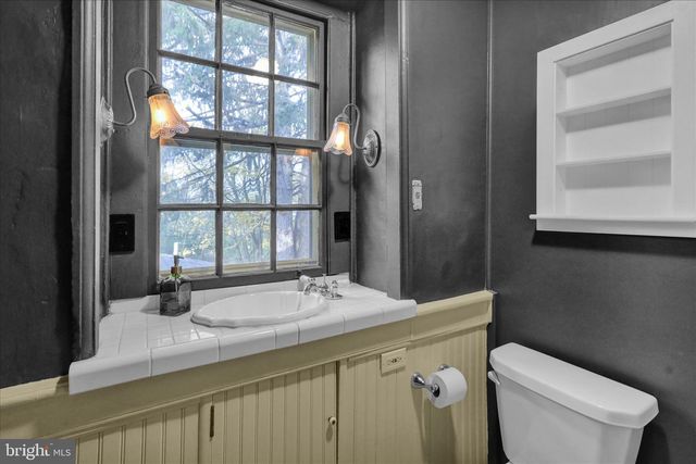 615 W BELLEVUE AVE, Reading, PA 19605