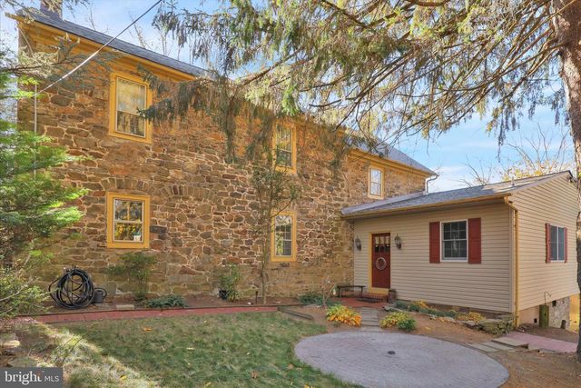 615 W BELLEVUE AVE, Reading, PA 19605