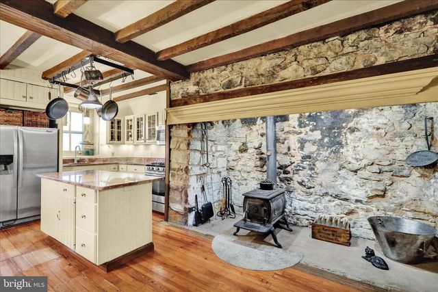 615 W BELLEVUE AVE, Reading, PA 19605