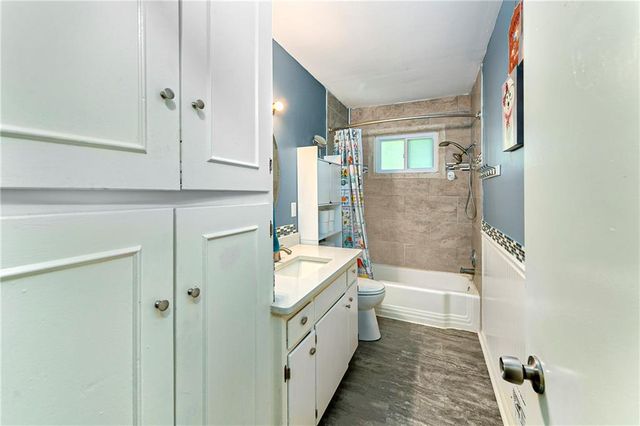 5213 S Union Street, Independence, MO 64055
