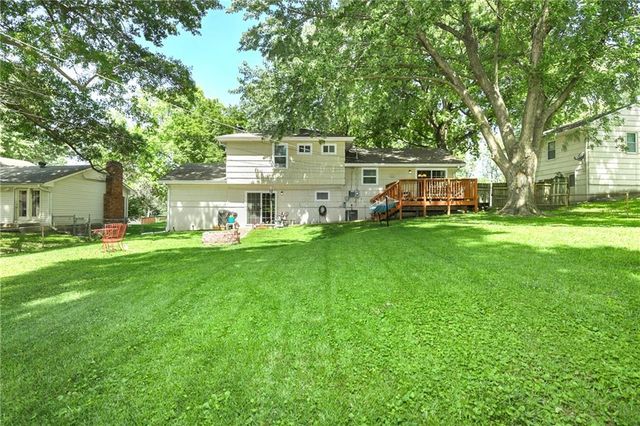 5213 S Union Street, Independence, MO 64055