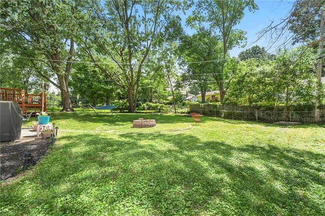 5213 S Union Street, Independence, MO 64055