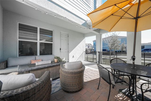 613 DOGFISH LANE, Debary, FL 32713