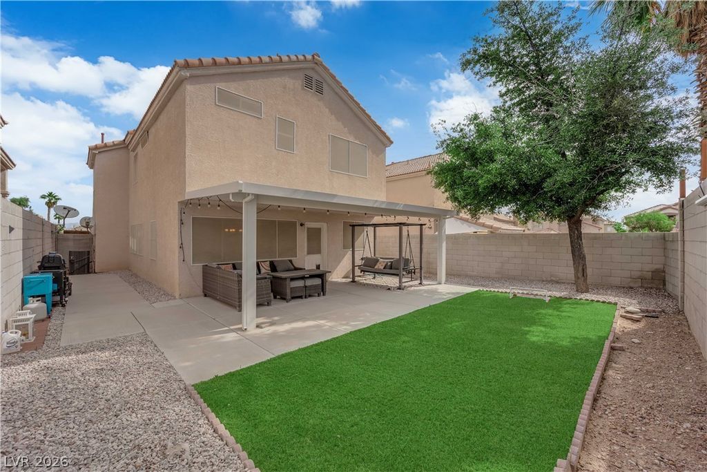 9129 Green Frost Drive, Las Vegas, NV 89129 — photo 2