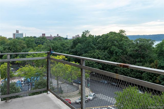 3671 Hudson Manor Terrace 6LM, Bronx, NY 10463