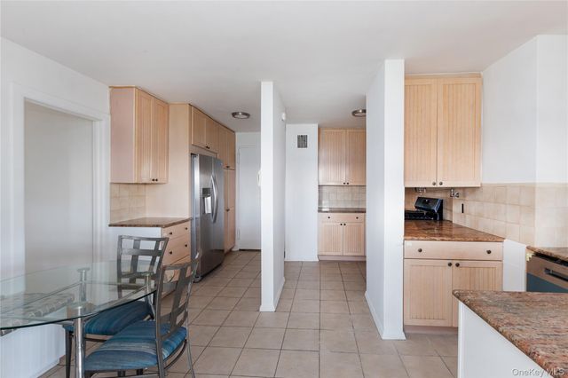 3671 Hudson Manor Terrace 6LM, Bronx, NY 10463