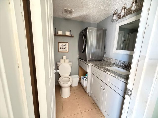 145 OYSTER BAY CIRCLE 140, Altamonte Springs, FL 32701