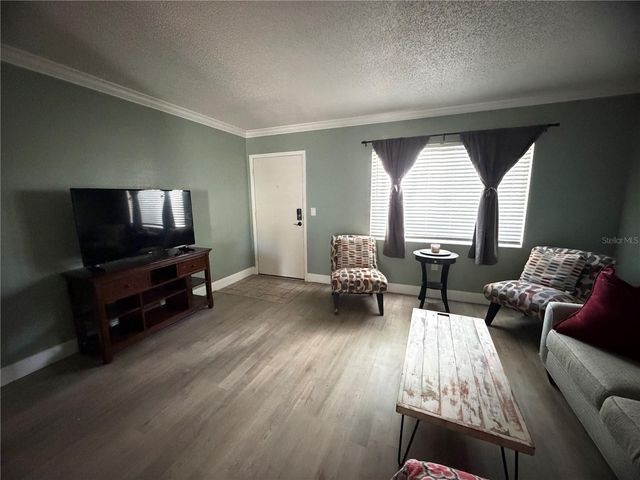 145 OYSTER BAY CIRCLE 140, Altamonte Springs, FL 32701