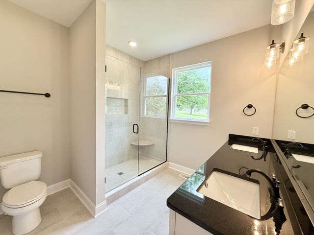 65 Misty Ln, Castalian Springs, TN 37031