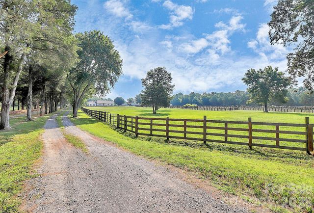 5008 Steele Village Road, Rock Hill, SC 29730