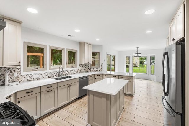 13100 RIVIERA TER, Silver Spring, MD 20904
