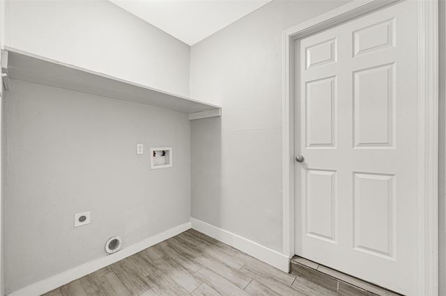 5009 Bataan Road, Houston, TX 77033