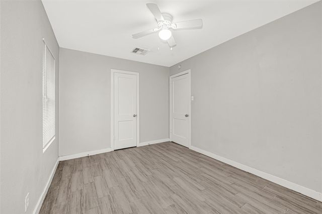 5009 Bataan Road, Houston, TX 77033