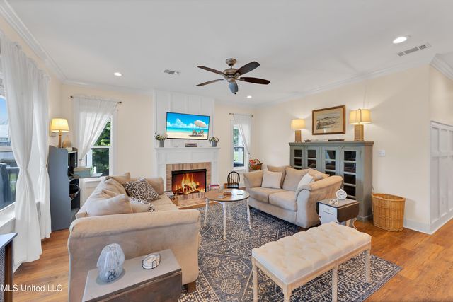 605 Magnolia Street, Long Beach, MS 39560