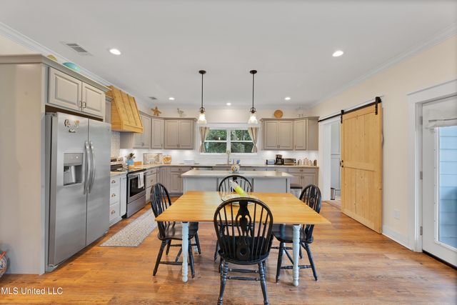 605 Magnolia Street, Long Beach, MS 39560