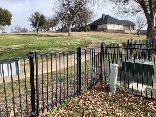 6507 Shadowview Court, Mineral Wells, TX 76067