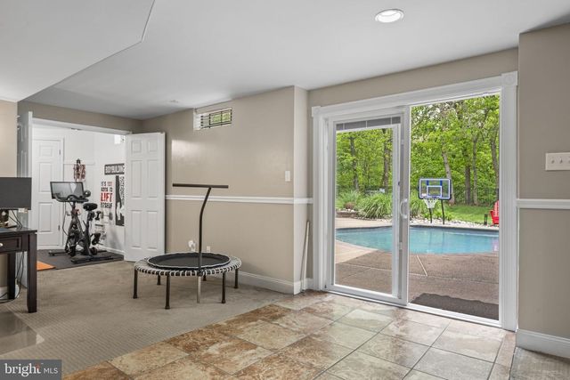 250 FREELAND DR, Collegeville, PA 19426
