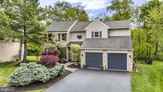250 FREELAND DR, Collegeville, PA 19426