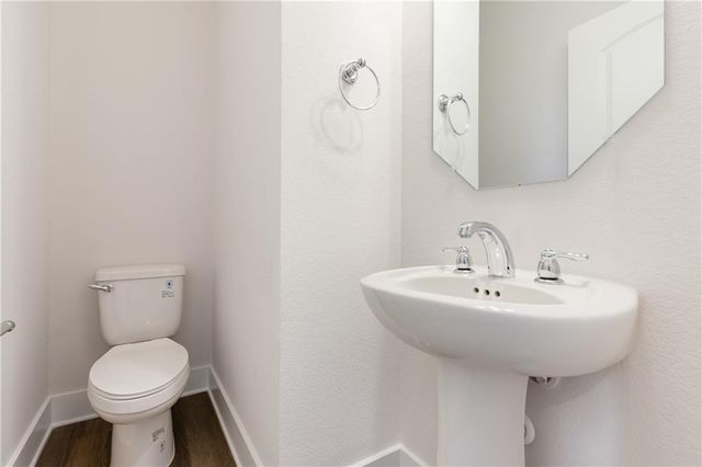 779 Founders RDG, Dripping Springs, TX 78620