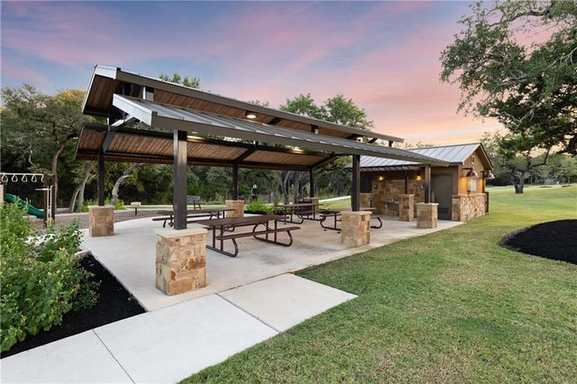 779 Founders RDG, Dripping Springs, TX 78620