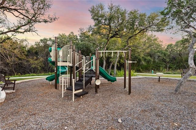 779 Founders RDG, Dripping Springs, TX 78620
