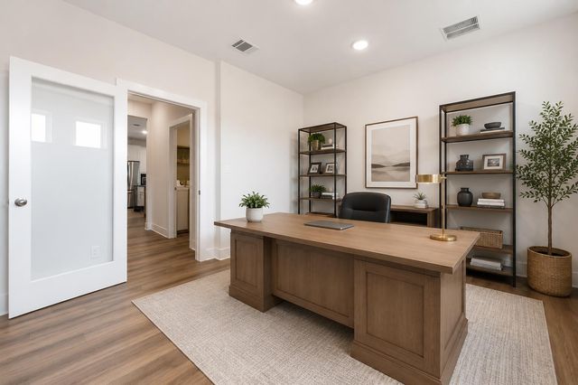 779 Founders RDG, Dripping Springs, TX 78620