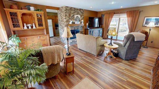 941 Mary Avenue, Willmar, MN 56201