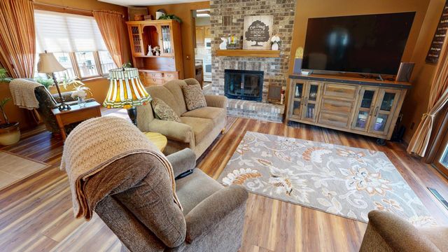 941 Mary Avenue, Willmar, MN 56201