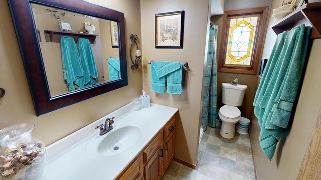 941 Mary Avenue, Willmar, MN 56201