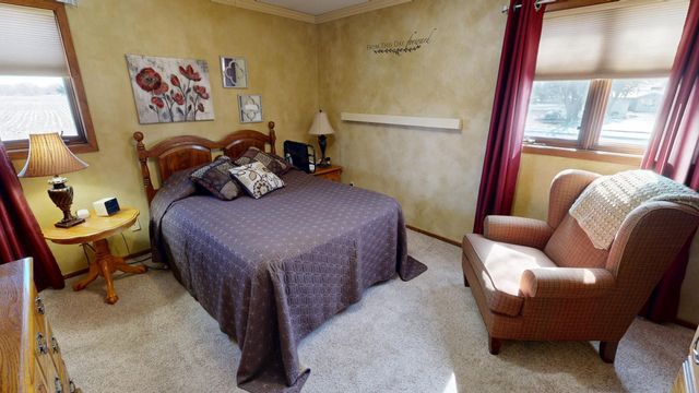 941 Mary Avenue, Willmar, MN 56201