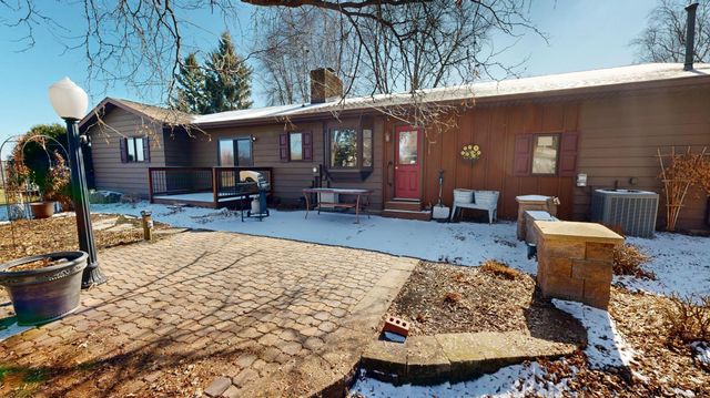 941 Mary Avenue, Willmar, MN 56201