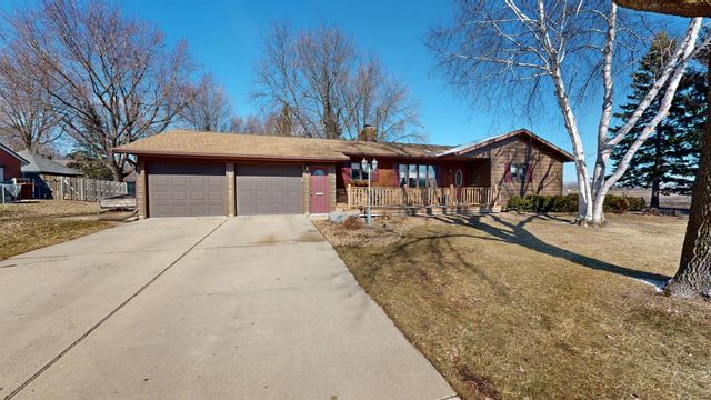941 Mary Avenue, Willmar, MN 56201