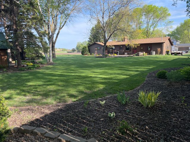 941 Mary Avenue, Willmar, MN 56201