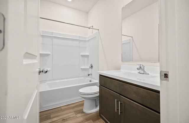 610 W Red Hawk Court, Casa Grande, AZ 85122