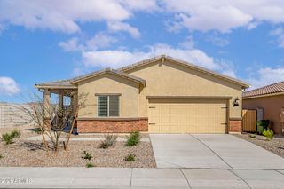 610 W Red Hawk Court, Casa Grande, AZ 85122