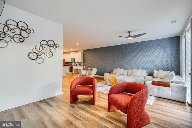 2596 NEABSCO COMMON PL, Woodbridge, VA 22191