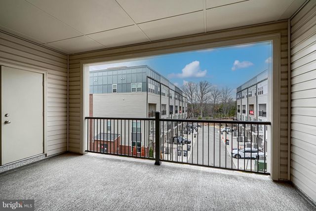 2596 NEABSCO COMMON PL, Woodbridge, VA 22191