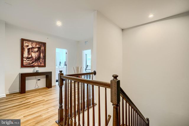 2596 NEABSCO COMMON PL, Woodbridge, VA 22191