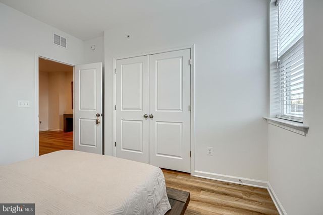 2596 NEABSCO COMMON PL, Woodbridge, VA 22191